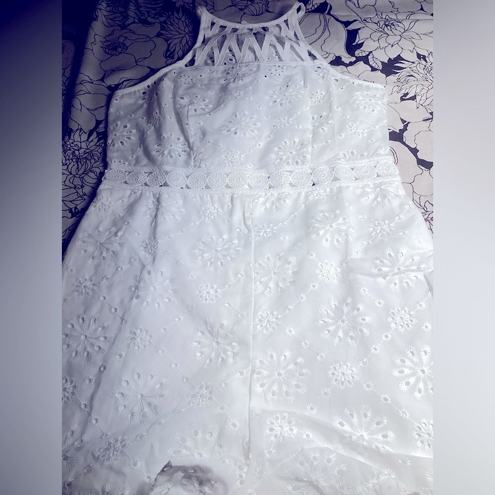New Crochet white Romper - Picture 8 of 13